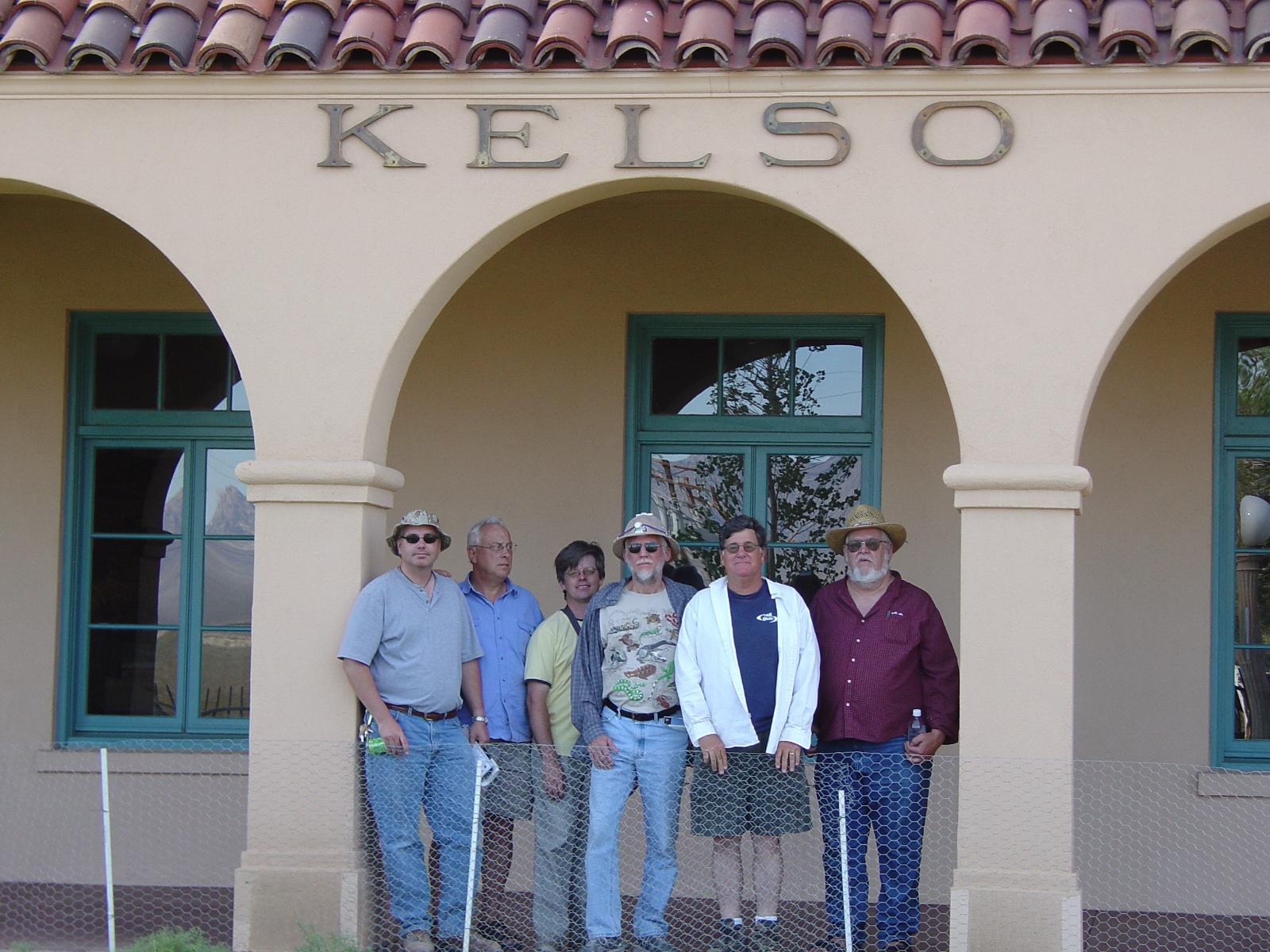 HCB Team.Kelso, CA.6 3 06.0384