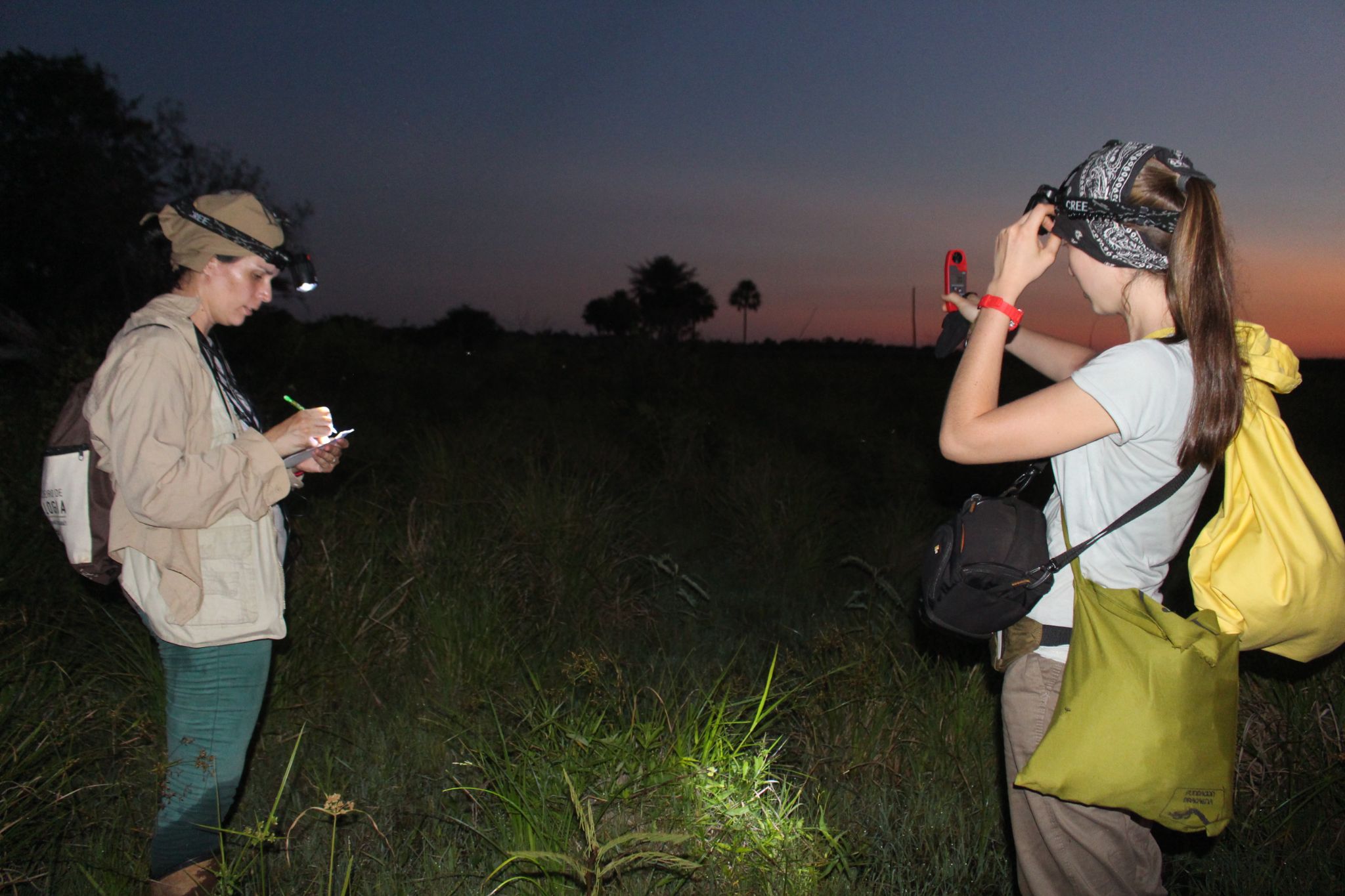 Measuring temperature and humidity