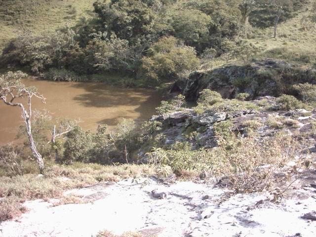 Rocky outcrop DrySeason 08 May 2005